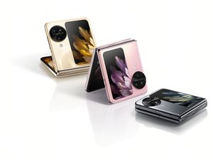 Kerennya OPPO Find N3 Flip, Minim Lipatan dan Bawa 3 Kamera Flagship