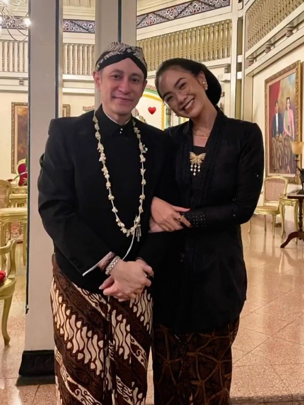 Paundrakarna dan Rania Yamin