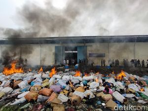 Barang Impor Ilegal Senilai Rp 8 Miliar Lebih Dimusnahkan di Tanjungbalai
