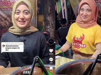 Berita Dan Informasi Pedagang Viral Mirip Artis Terkini Dan Terbaru ...