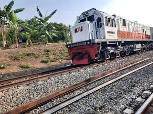 Perbaikan Selesai, Jalur Sentolo-Wates Bisa Dilalui Kereta Kecepatan Penuh Perbaikan Selesai, Jalur Sentolo-Wates Bisa Dilalui Kereta Kecepatan Penuh