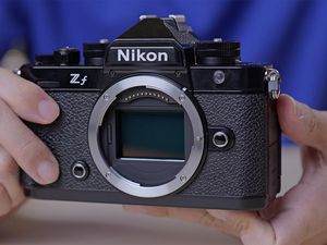 Review Kamera Nikon Zf, Desain Retro yang Serba Bisa Review Kamera Nikon Zf, Desain Retro yang Serba Bisa