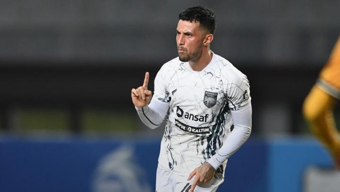 Stefano Lilipaly. Stefano Lilipaly.