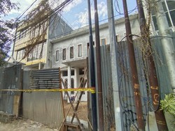 Suasana Terkini TKP Bom Terkubur Meledak di Proyek Rumah Jaksel