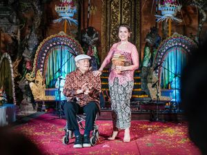 Putu Wijaya Raih Lifetime Achievement dari UWRF 2023 Putu Wijaya Raih Lifetime Achievement dari UWRF 2023