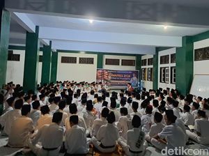 Ponpes di Lombok Gelar Doa untuk Gibran Jadi Cawapres Prabowo