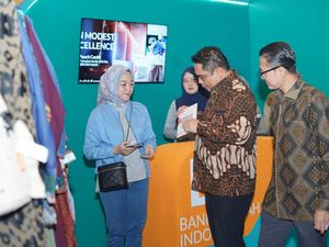 BSI Dukung Industri Fesyen Lewat Jakarta Muslim Fashion Week