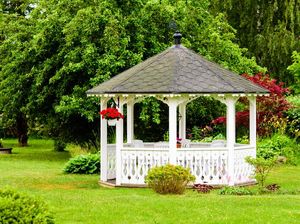 Intip 7 Model Gazebo yang Bisa Jadi Pemanis di Halaman Rumah