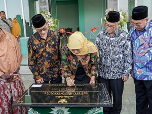 Warga Lamongan Kini Bisa Belajar Astronomi di Planetarium Ponpes Karangasem