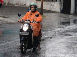 Meski Musim Kemarau, Bandung Raya Masih Berpotensi Diguyur Hujan