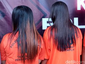 Dalih Penuhi Kebutuhan Keluarga, 2 IRT Cirebon Nekat Jadi Kurir Narkoba Dalih Penuhi Kebutuhan Keluarga, 2 IRT Cirebon Nekat Jadi Kurir Narkoba