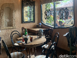 Kebun Bistro, Restoran di Ubud dengan Bangunan Ala Eropa