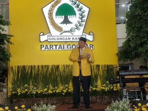 Airlangga Pamer Kader U-40 Depan Prabowo: Dico Ganinduto-Jerry Sambuaga Airlangga Pamer Kader U-40 Depan Prabowo: Dico Ganinduto-Jerry Sambuaga