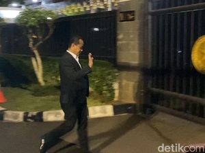 Usai AHY, Bahlil Lahadalia Juga Merapat ke Rumdin Zulhas Malam Ini