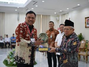 Gubernur Sulut Olly Dondokambey Kembali Raih Paritrana Award 2023