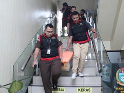 Ini Dokumen yang Disita Kejatisu saat Geledah Kantor PUPR Sumut