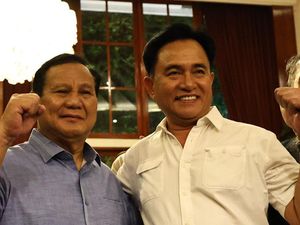 Yusril Puji Prabowo di Dialog Kadin: Paham Konsep Ekonomi Makro dan Mikro Yusril Puji Prabowo di Dialog Kadin: Paham Konsep Ekonomi Makro dan Mikro