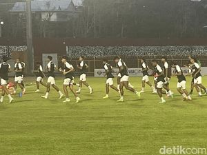 Pelatih PSM Makassar Kesulitan Racik Strategi Terbaik Hadapi Arema FC