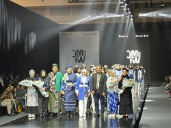 Ikut JMFW 2024, Karya Siswa Vokasi Bisa Go Global-Digaet Desainer Ternama