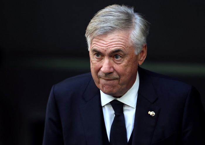 Carlo Ancelotti Soccer Football - LaLiga - Real Madrid v Osasuna - Santiago Bernabeu, Madrid, Spain - October 7, 2023 Real Madrid coach Carlo Ancelotti before the match REUTERS/Isabel Infantes
