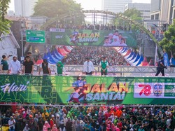 Jalan Santai di Surabaya, Gus Yahya Ajak Santri Jihad Jayakan Negeri