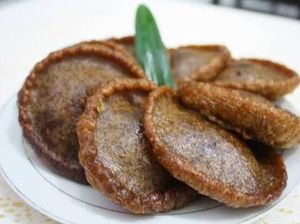 Lezatnya Kue Pinyaram, Sejenis Kue Cucur Khas Minangkabau Lezatnya Kue Pinyaram, Sejenis Kue Cucur Khas Minangkabau