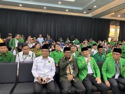 Hadiri Workshop DPRD PPP Se-RI di Ancol, Mahfud Diteriaki Wakil Presiden