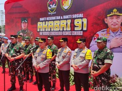Panglima TNI dan Kapolri Buka Bakti Kesehatan Akabri 91 di Malang