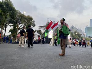 Berkah Para Pedagang di Hari Santri Nasional 2023 Berkah Para Pedagang di Hari Santri Nasional 2023
