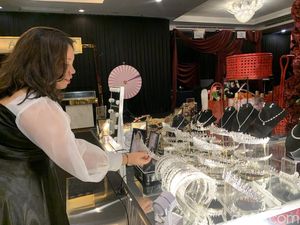 Catat! Rekomendasi Konsep-Pernak Pernik Elegan Saat Resepsi Pernikahan Catat! Rekomendasi Konsep-Pernak Pernik Elegan Saat Resepsi Pernikahan