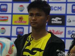Hokky Caraka Minta Dukungan Penuh dari Suporter Jelang Lawan Filipina Hokky Caraka Minta Dukungan Penuh dari Suporter Jelang Lawan Filipina