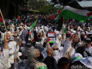 Suara Ribuan Warga Bandung Bela Palestina