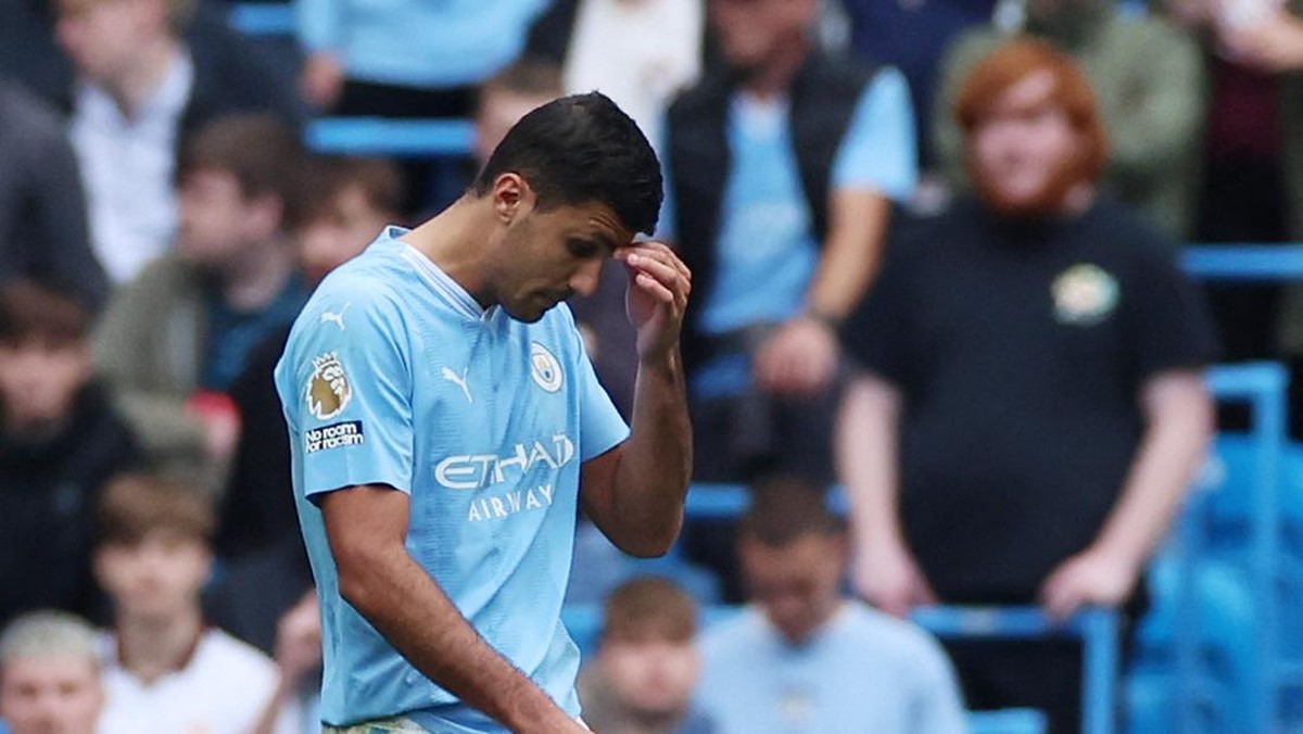 Rodri mengaku lelah dan mau istirahat sejenak. (Foto: REUTERS/PHIL NOBLE)