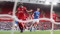 Terbaru, Mohamed Salah bawa Liverpool menang 2-0 atas Everton di Anfield pada lanjutan Liga Inggris, Sabtu (21/10) malam WIB (Reuters)