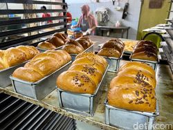 Bertahan Ratusan Tahun, Bakery Legendaris Masih Populer hingga Kini