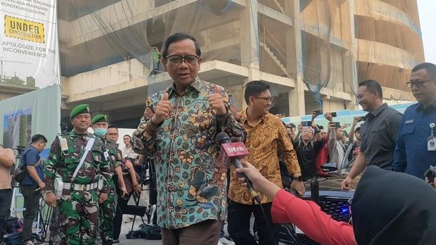 Mahfd Md tiba di RSPAD untuk cek kesehatan