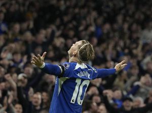 Sambangi Kandang MU, Mudryk: Chelsea Tim Kuat!