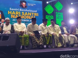 Anies-Cak Imin Kompak Hadiri Hari Santri Nasional di Magelang