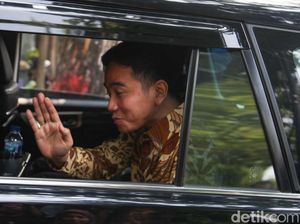 Gibran Akan Ikut Jalan Santai di Makassar dalam Rangka Hari Sumpah Pemuda Gibran Akan Ikut Jalan Santai di Makassar dalam Rangka Hari Sumpah Pemuda