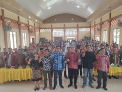 Anggota DPR Sihar Sitorus Dorong Pengembangan Desa Wisata di Nias