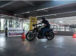 Dijamin Puas Ngetes Motor Baru, Area Test Ride IMOS Luasnya 1.100 Meter Persegi