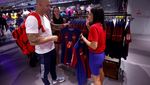 Berburu Jersey Spesial FC Barcelona Berlogo Rolling Stones