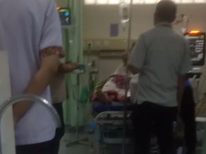 Kronologi Bokong Pemuda Makassar Tertusuk Balok Saat Padamkan Kebakaran Kronologi Bokong Pemuda Makassar Tertusuk Balok Saat Padamkan Kebakaran