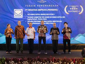Brantas Abipraya Borong 3 Penghargaan di Ajang Top Human Capital Award