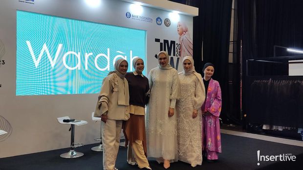 Jakarta Muslim Fashion Week (JMFW) 2024 dengan Wardah