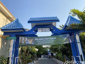 Kampung Bebas Asap Rokok di Surabaya Tekan Jumlah Perokok Aktif dan Pemula Kampung Bebas Asap Rokok di Surabaya Tekan Jumlah Perokok Aktif dan Pemula