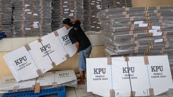 13 Ribu Bilik Suara Pemilu 2024 Tiba di Kabupaten Semarang