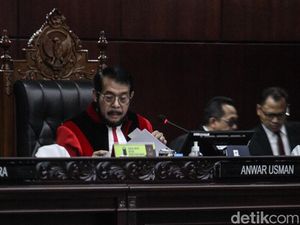 MK Tolak Gugatan Batas Maksimal Usia Capres 70 Tahun dan Respons Prabowo