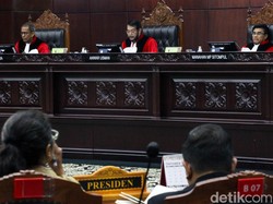 Gugatan Batas Usia Capres/Cawapres Jadi 25 Tahun Tak Diterima MK