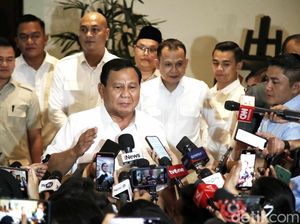 Prabowo: Semua Partai Termasuk PDIP Ada Dinasti Politik Prabowo: Semua Partai Termasuk PDIP Ada Dinasti Politik
